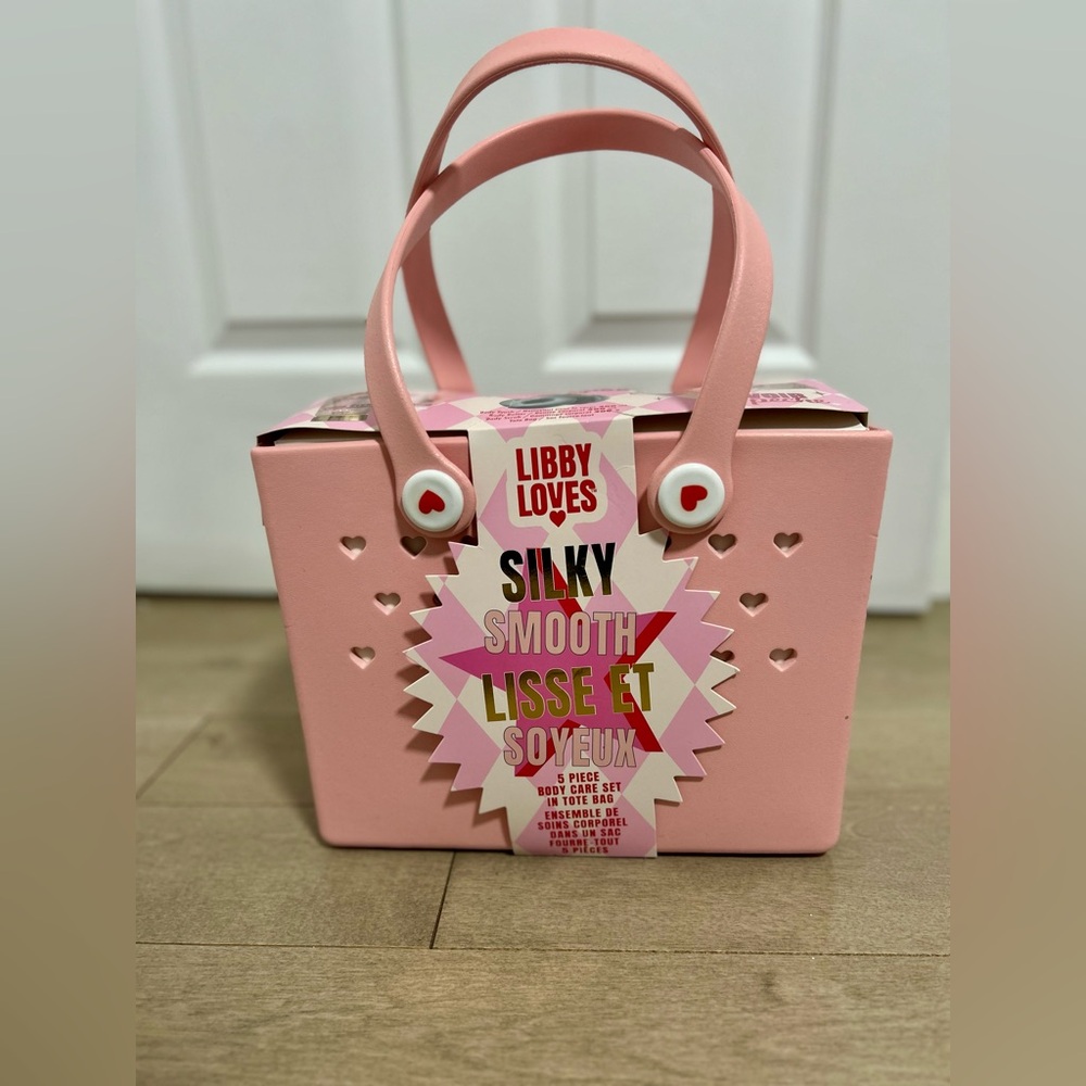 NEW/UNOPENED - Libby Loves Silky Smooth 5-Piece Body Care Set